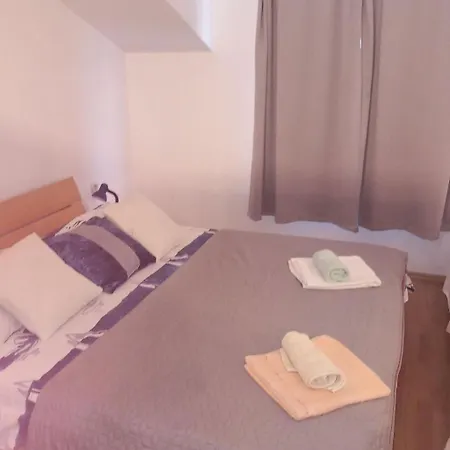 Mate 4 By Interhome Appartement *